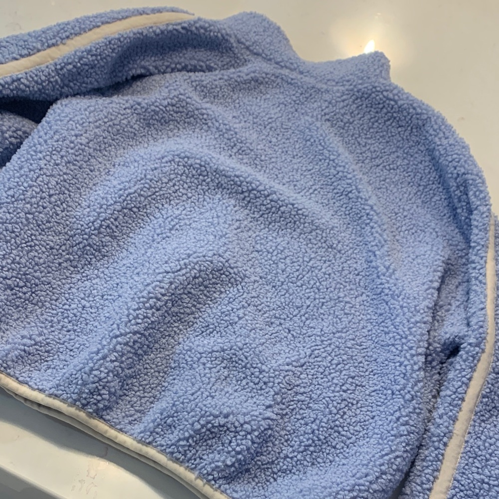 Old Navy Light Blue Sherpa Pullover - Picture 5 of 5